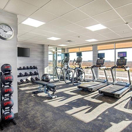 Fairfield Inn & Suites By Marriott Mcpherson Eksteriør billede