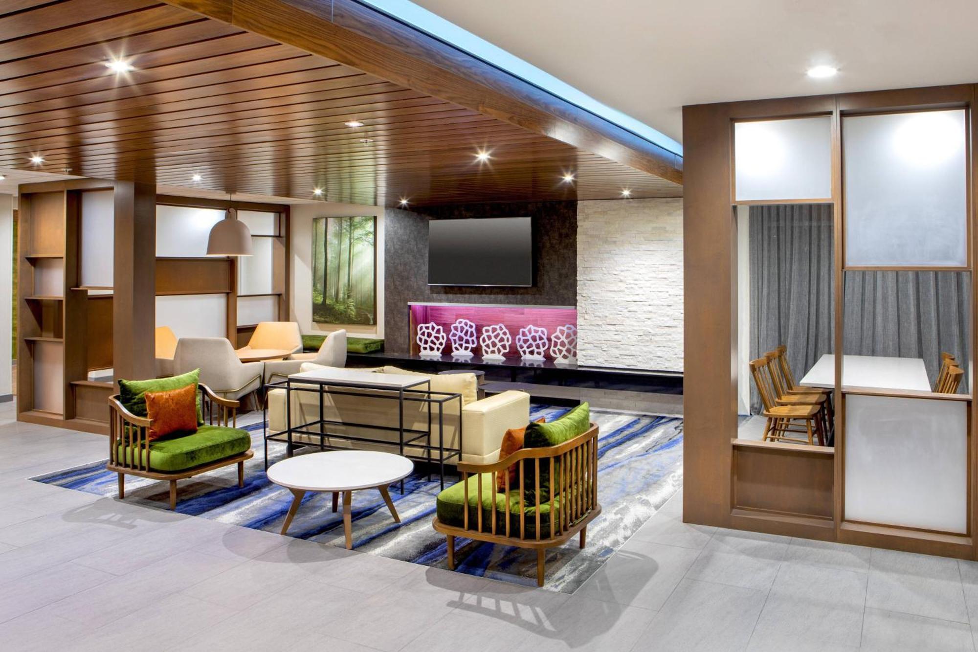 Fairfield Inn & Suites By Marriott Mcpherson Eksteriør billede